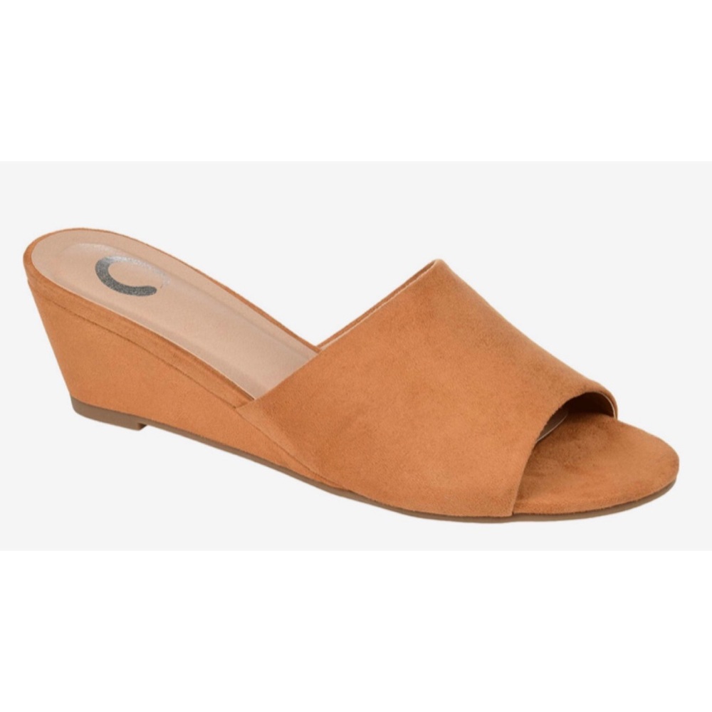Women's Journee Collection Tan Pavan Slide Wedge Sandal Open Toe Size 7.5M NEW